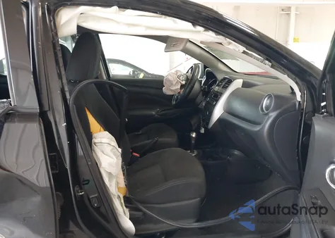 2017 Nissan Versa 1.6 Sv z USA, uszkodzony, nr VIN 3N1CN7AP3HL908057